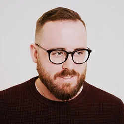 Employees avatar yellow
